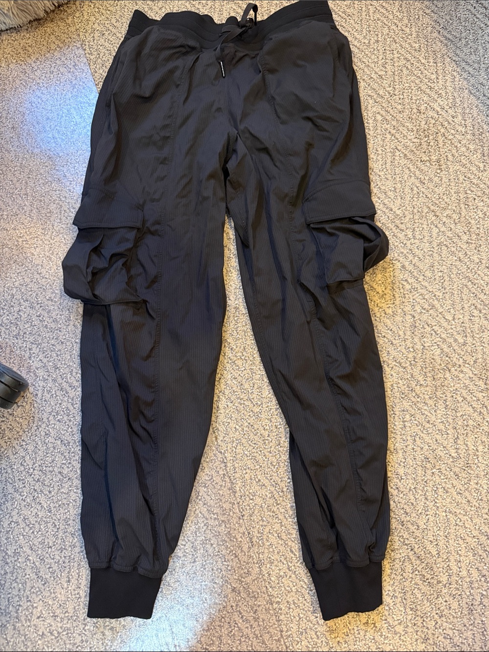 Lululemon wonens dance joggers- medium